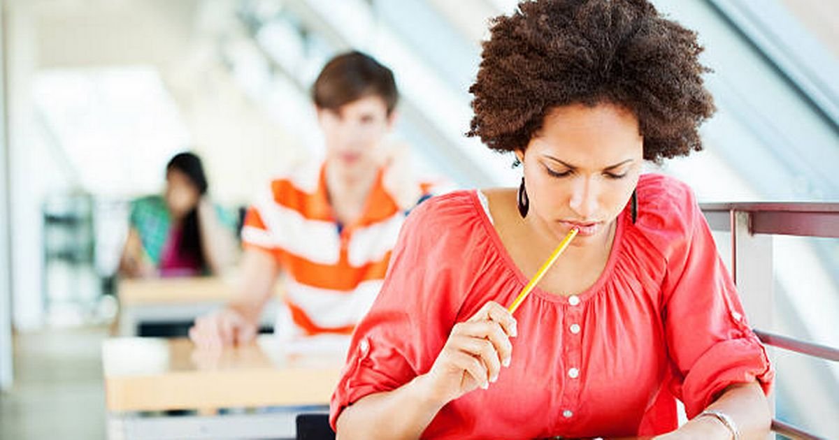 AMIR Khan's crucial examples to the students on how to treat stress
