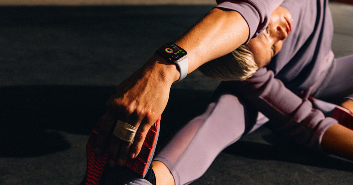 Apple watched due to style and performance now £ 100p in time of limited time