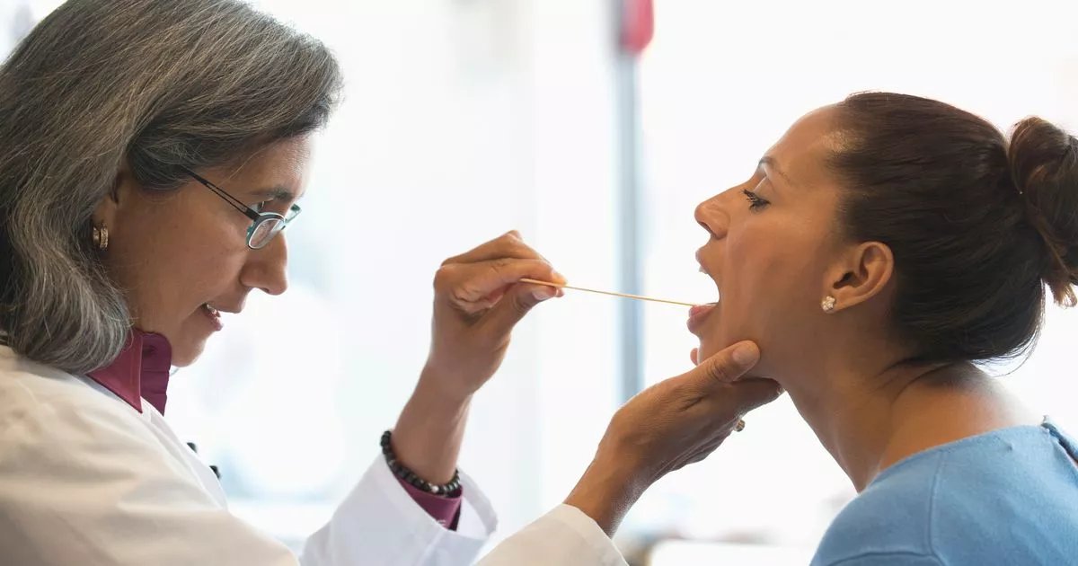Recognize the symptoms of cancer in the mouth and key signs that justifies GP visit