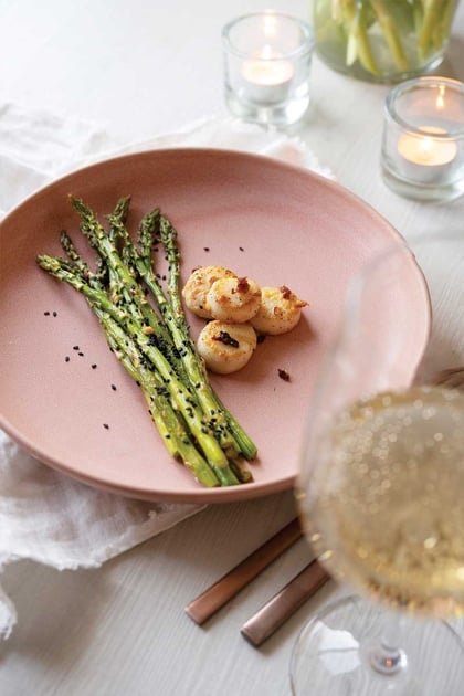 Seared Sciops with grilled grilled asparagus